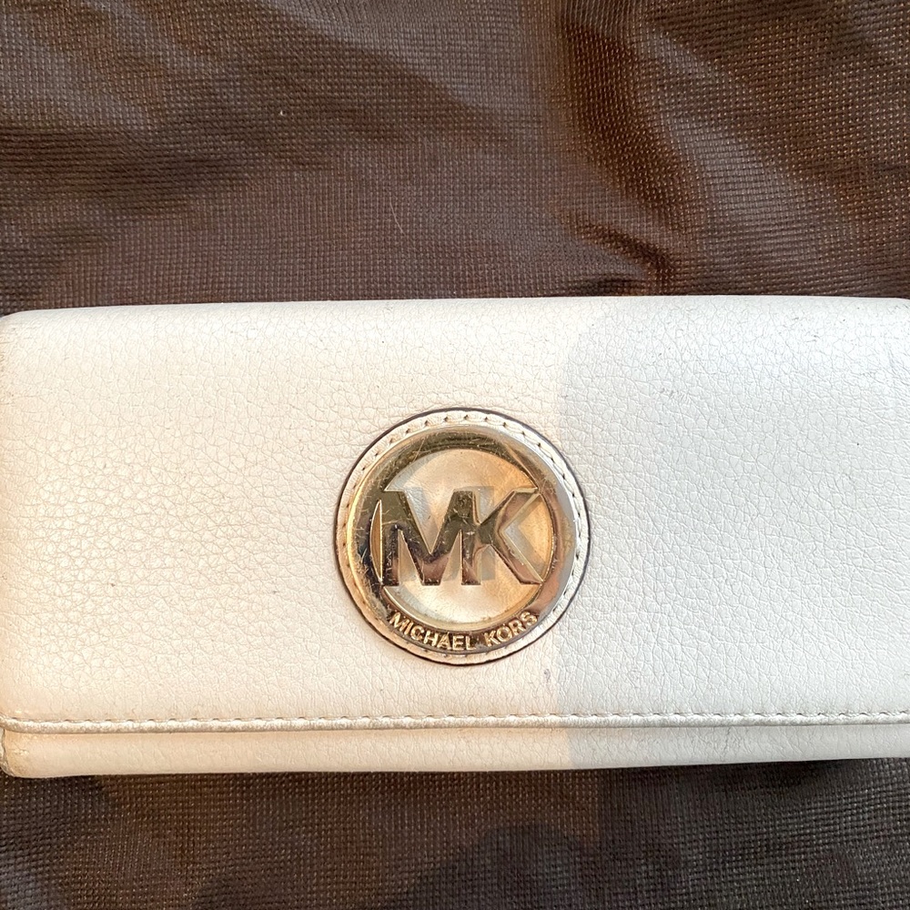 Michael Kors wallet